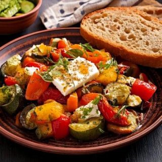Feta mit Gemüse