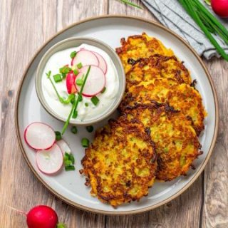 Kartoffelrösti mit Radieschen-Quark