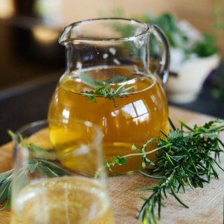 Kräuterlimonade