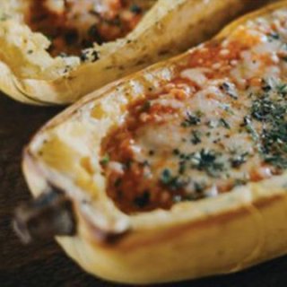 Überbackener Spaghettikürbis