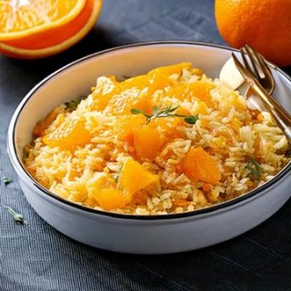 Ofenreis mit Orangen