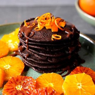 Schoko Pancakes mit Orangen