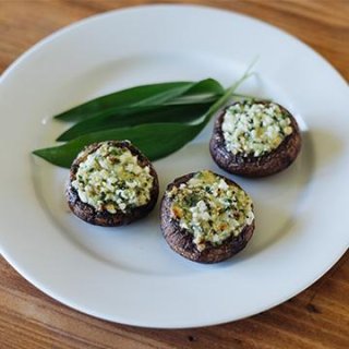 Gefüllte Champignons