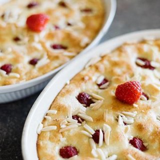 Milchreis-Gratin mit frischen Himbeeren