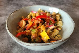 Kichererbsensalat mit Feta