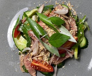 Rindfleischsalat - Nam Thok