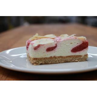 Erdbeermousse (4 Stück)