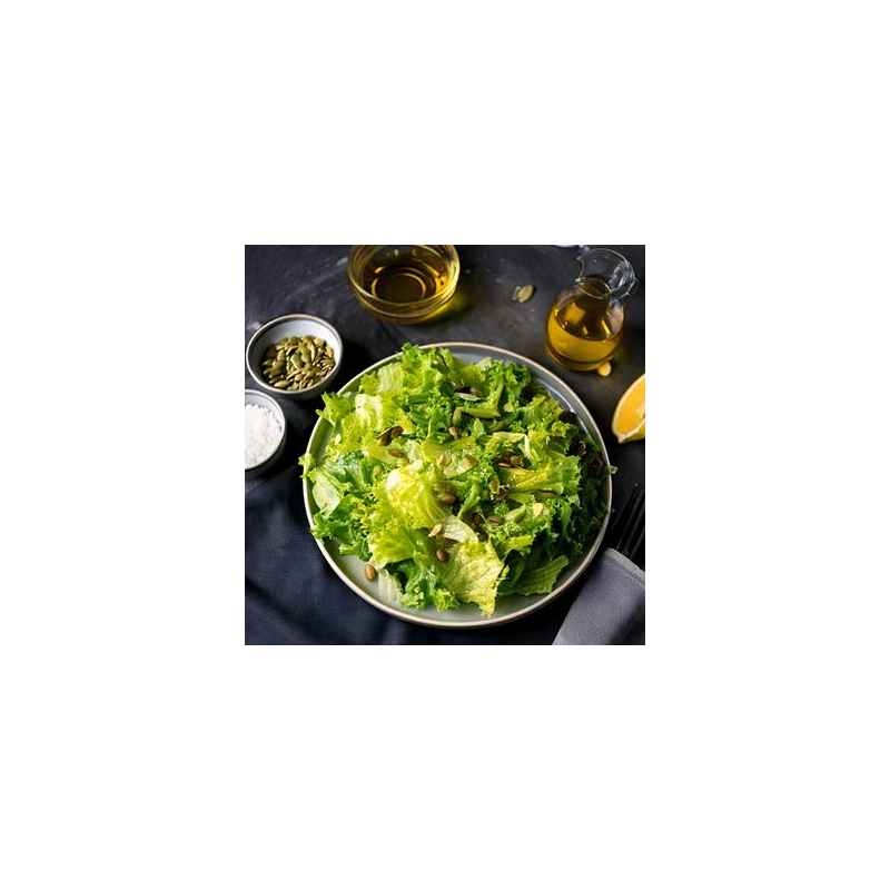 Bataviasalat mit Kürbiskernen