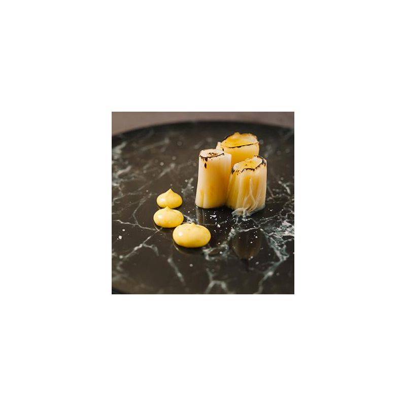 Gerösteter Lauch mit veganer Safran-Aioli