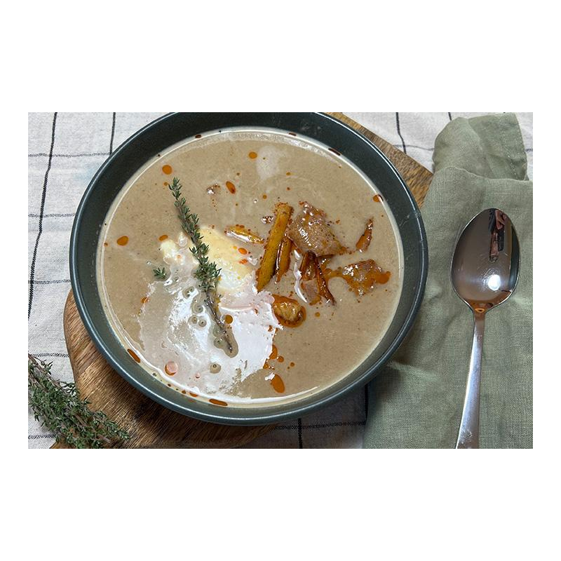 Maronensüppchen mit Parmesanchips