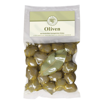 Grüne Oliven gefüllt mit Mandeln