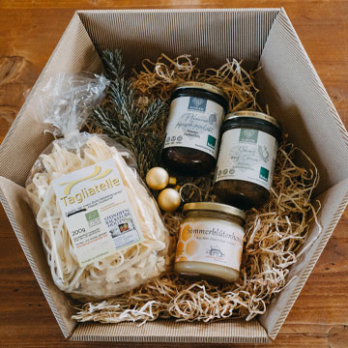 Weihnachtspaket  regional